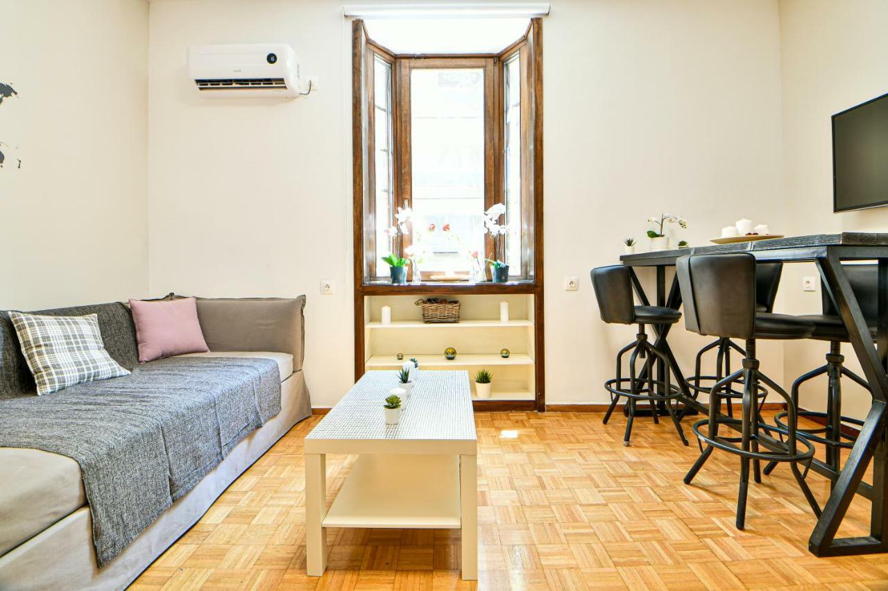 Flowers Of Athens, Boutique Aparthotel With 6-Apartments In Central Athens Exterior photo